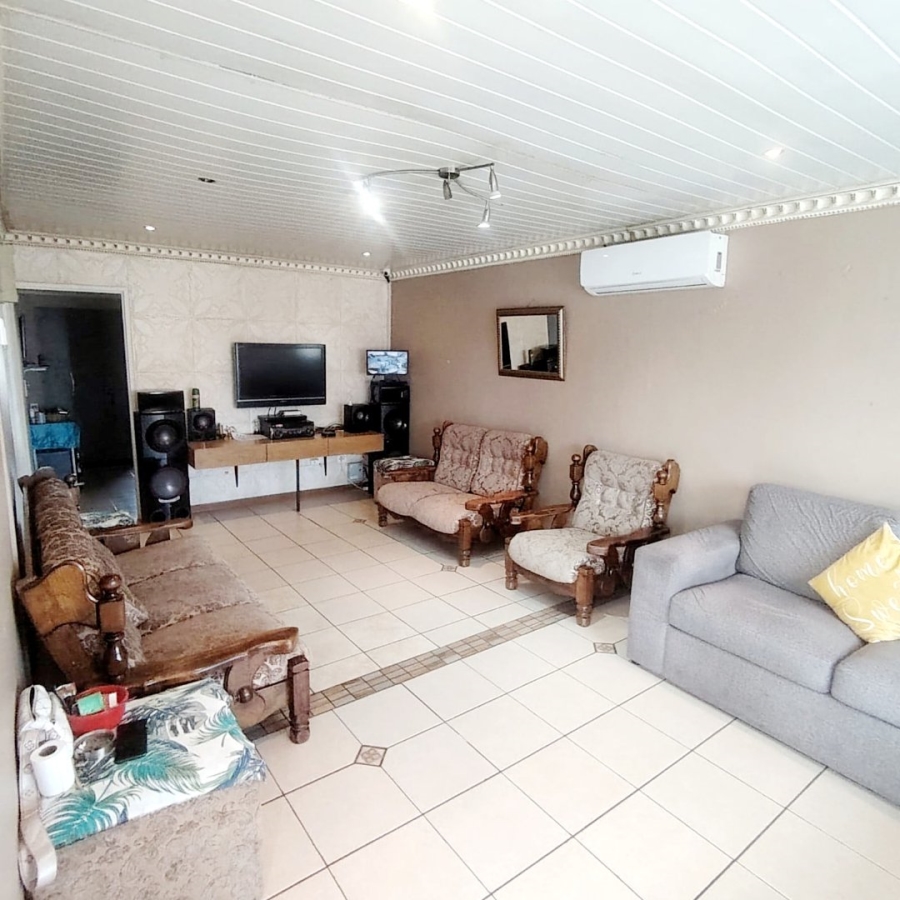 5 Bedroom Property for Sale in Buffalo Flats Eastern Cape